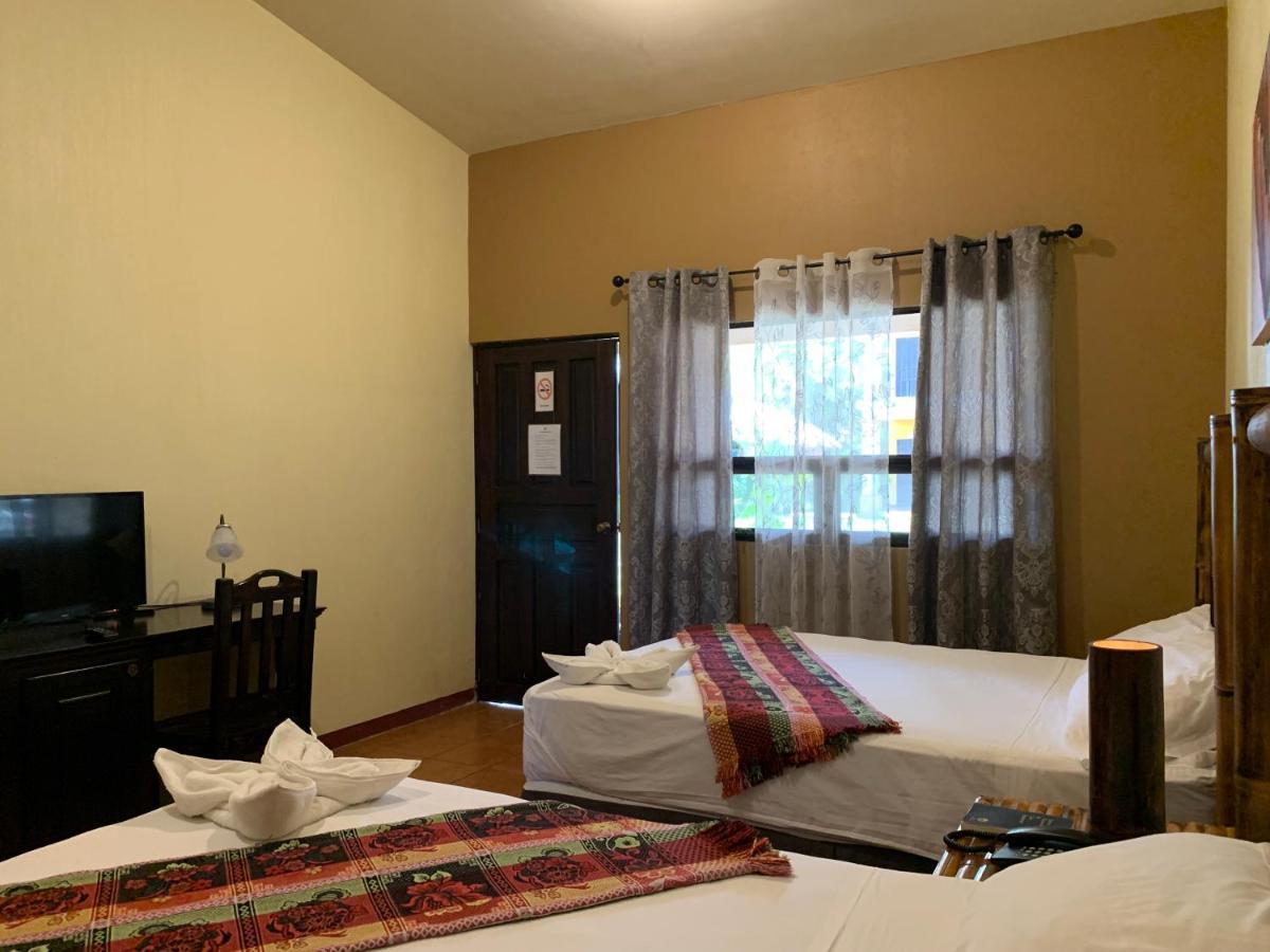Zafra Hotel Реталхулеу Екстериор снимка