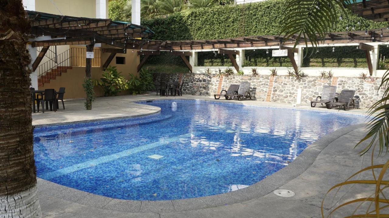 Zafra Hotel Реталхулеу Екстериор снимка